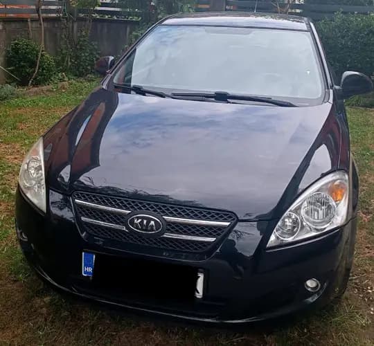 Kia Ceed 1,4 EX benzin, klima POVOLJNO!