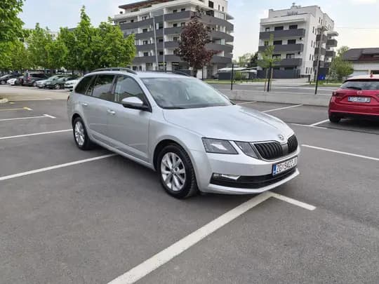 ŠKODA OCTAVIA 1.6 TDI DSG, REG. DO 08/2026., AUT. KLIMA, NAVIGACIJA, **ODLIČNA**