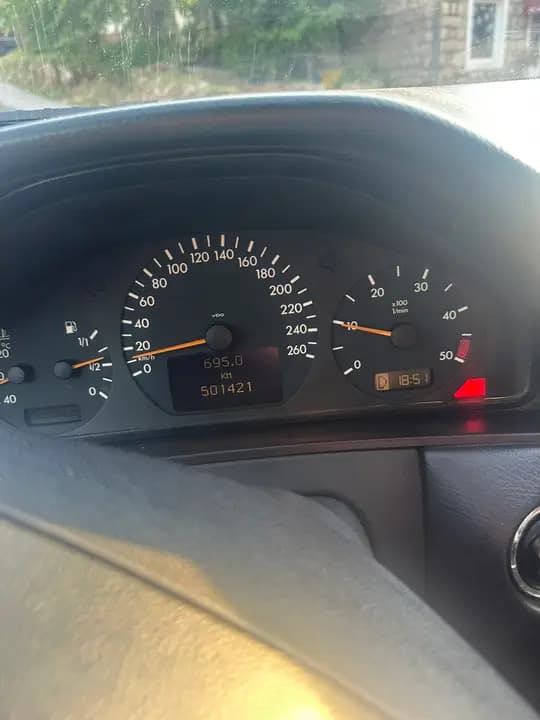 Prodaje se Mercedes