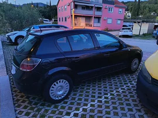 Astra h 2008