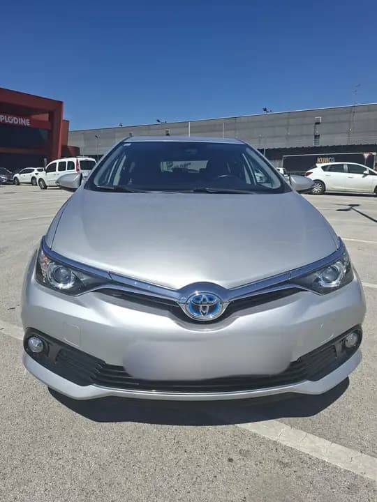 Toyota Auris Hibrid 1,8; automatik, "Garancija" do 20.02.2028., rec 1/27