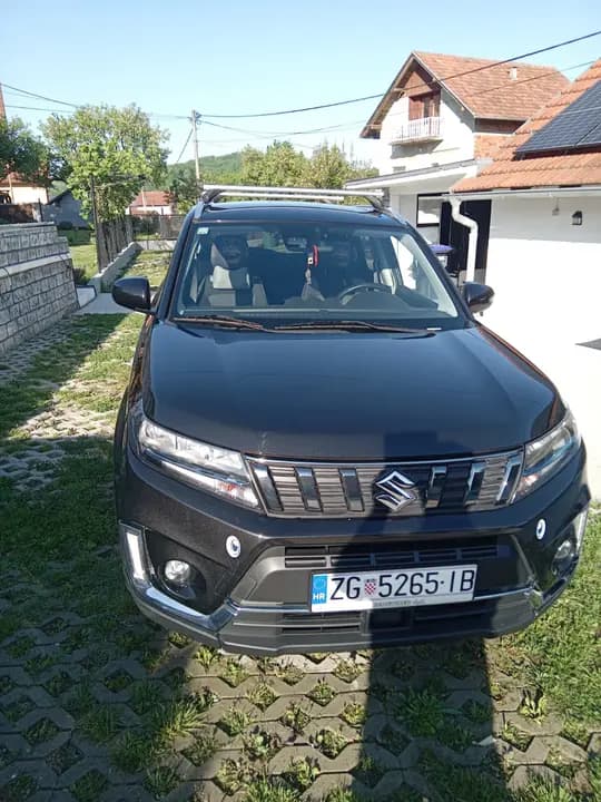Suzuki Vitara 1.4 hybrid