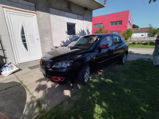 Mazda 3 2008. god, ručna klima, 1.6 diesel, 226000 km