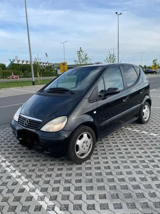 Mercedes A-klasa 2002. god, diesel, klima, kuka za vuču