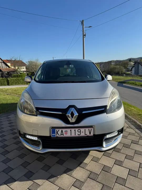 Renault Scenic 1.5 dCi