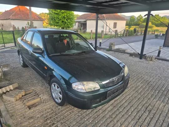 Mazda 323
