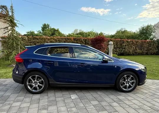 Volvo V40 Cross Country Ocean Race 2.0 D3 Automatik