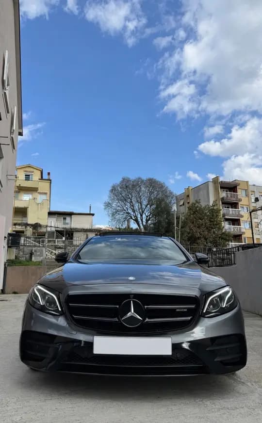 Mercedes E 220D