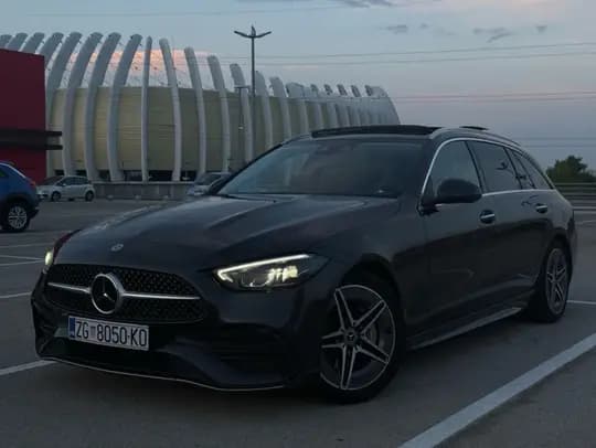 Mercedes-Benz C200d T AMG Line *Pano, vrhunsko stanje, 2 seta kotača*