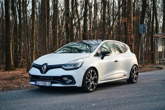 Renault Clio RS Trophy 220 