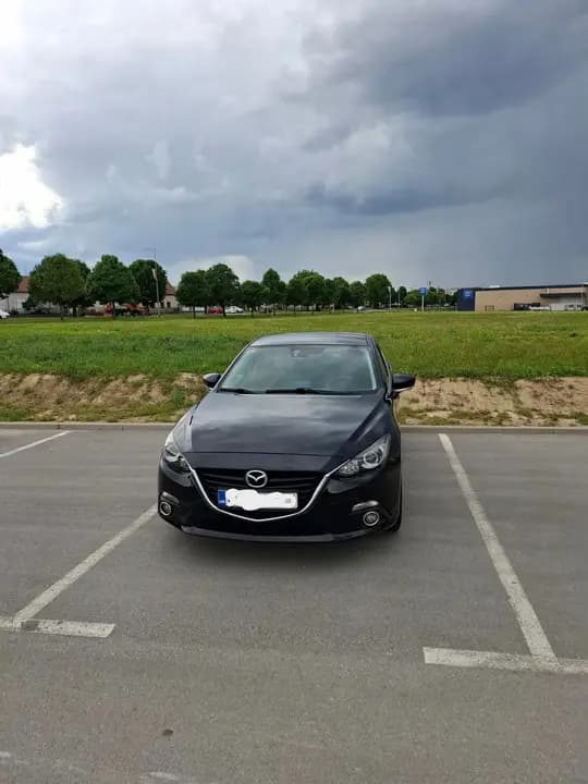 Mazda 3 Sedan 2.0 SkyActiv 88 kW 2013. registriran do 04/2027.