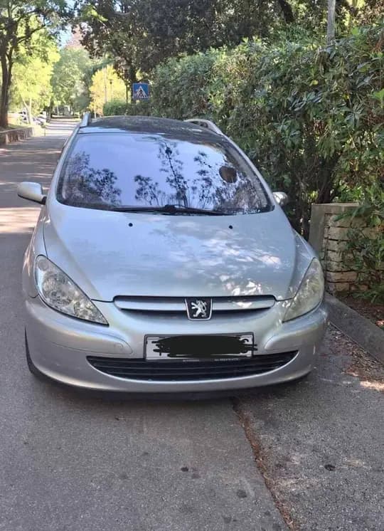 Prodajem PEUGEOT 307