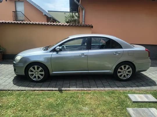 Toyota Avensis 2007. god, REGISTRIRAN 1. GODINU