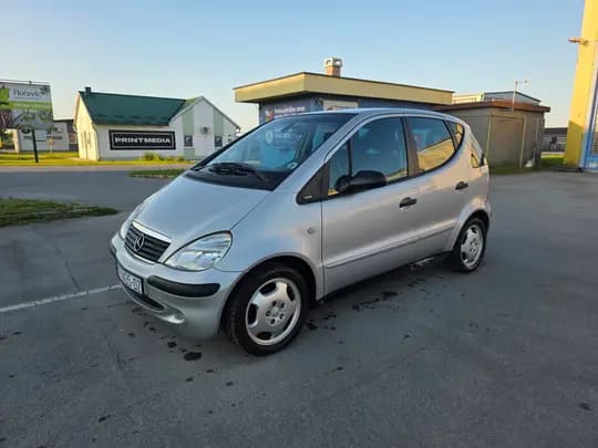 MERCEDES A 140 