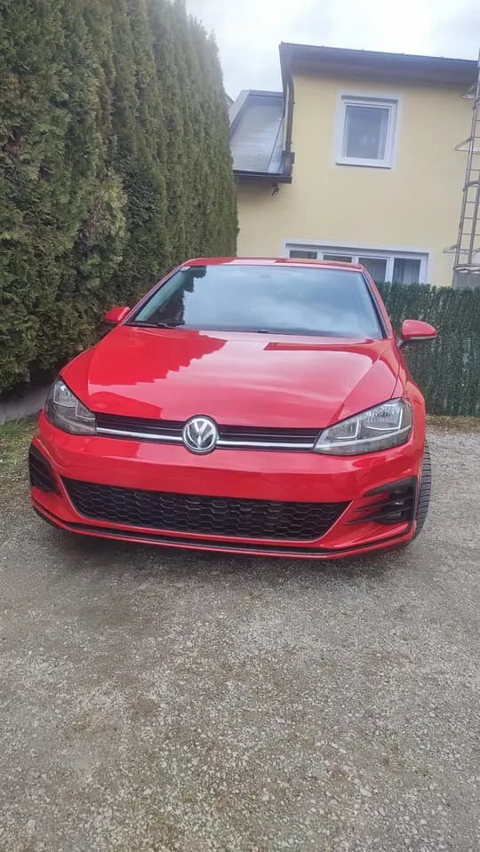 Volkswagen Golf 7.5 2018. god,digitalni kokpit,  GTI  nadogradnja,tempomat, automatska klima