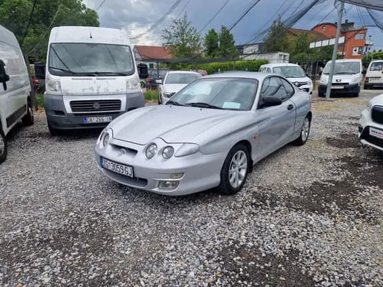 Hyundai Coupe