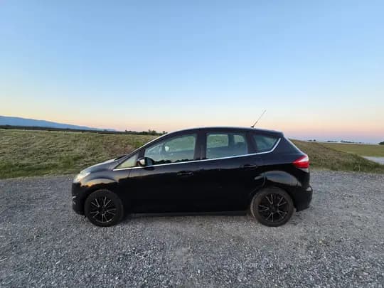 Ford C-max u izvrsnom stanju, ugodan za vozit