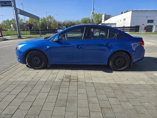 Chevrolet cruze ls+
