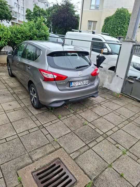 Prodajem Nissan Pulsar 1 ,5 dci,  prvi vlasnik 2017 Baotic ,prešao samo 26000 km, odlična prilika 