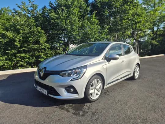 Renault Clio TCe 100, prvi vlasnik, reg. do 11/26, odlično stanje