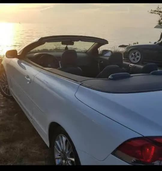 Prodaja Volvo C70 kabriolet 2008. god. 146000 km