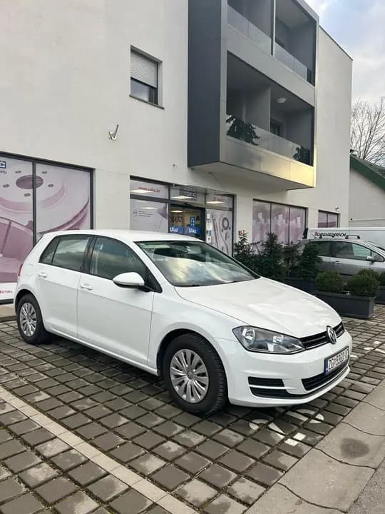 Volkswagen Golf 7 1.6 TDI  – 2016. godište BEZ ULAGANJA, održavan