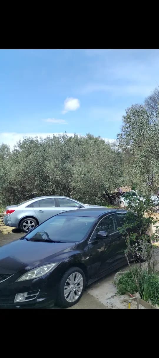 Mazda 6 dvica 2008 jako dobro stanje,samo potrebno ubaciti univerzalni katalizator ili zamjenski.