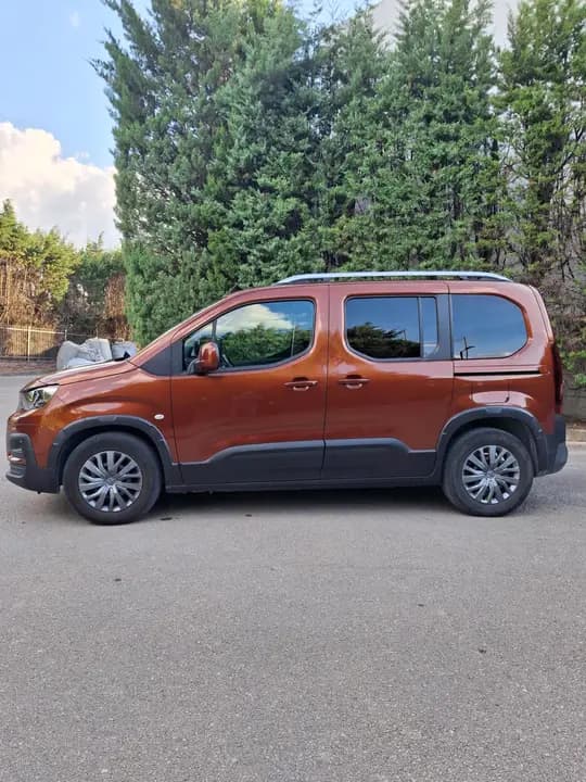 Peugeot rifter 1.5 BlueHDi allure 93000km lanac 8mm 