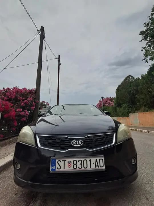 Kia ceed 1.6 crdi 2011