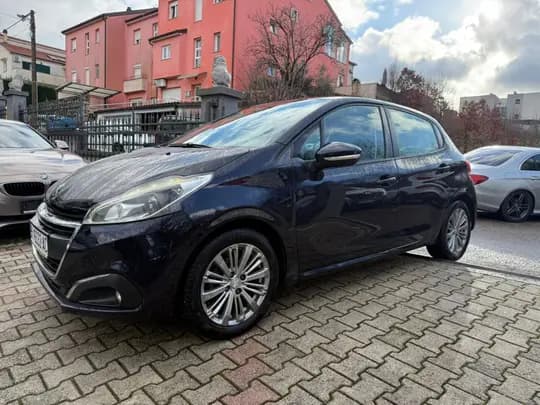 Peugeot 208 1.2 Plin 2017
