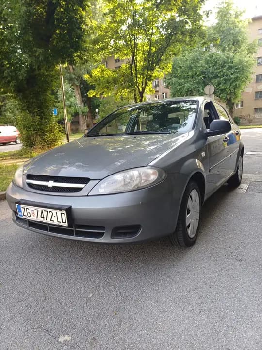 Chevrolet Lacetti reg.6/27 180tkm 2010.god odlican