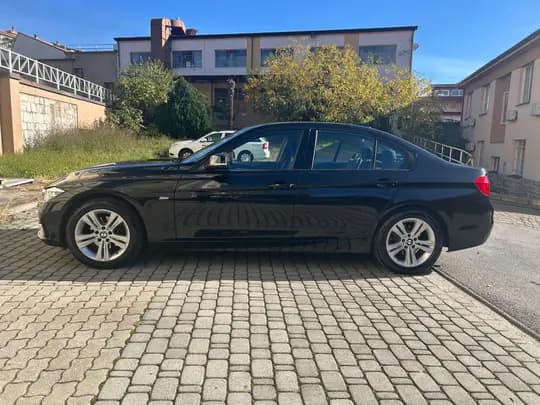 BMW 318d Unique Sportline - automatik
