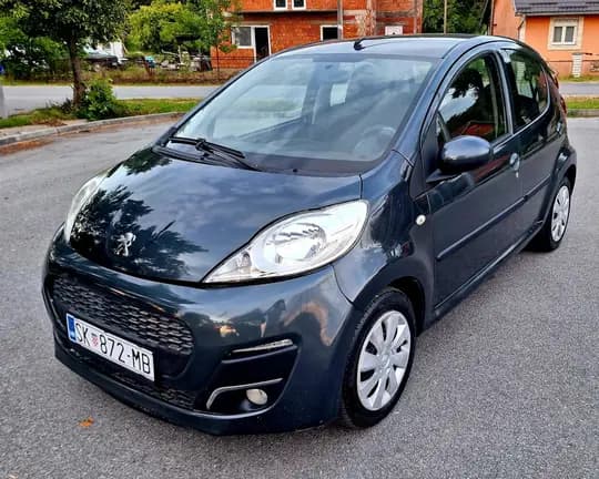 Peugeot 107  ● 1,0 benzin ● 2012. godina ● 169 000 km