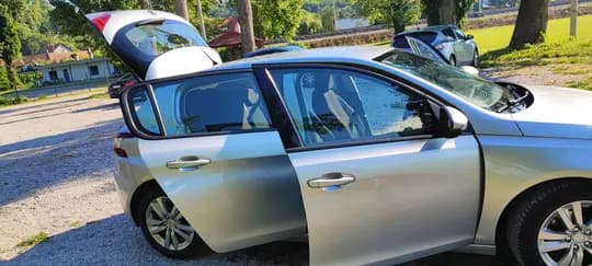 Peugeot 308 Hdi 1,6 metalik 2014, 152000 km, reg. do 3.2027. nesudaran, servisna knjiž i svi računi