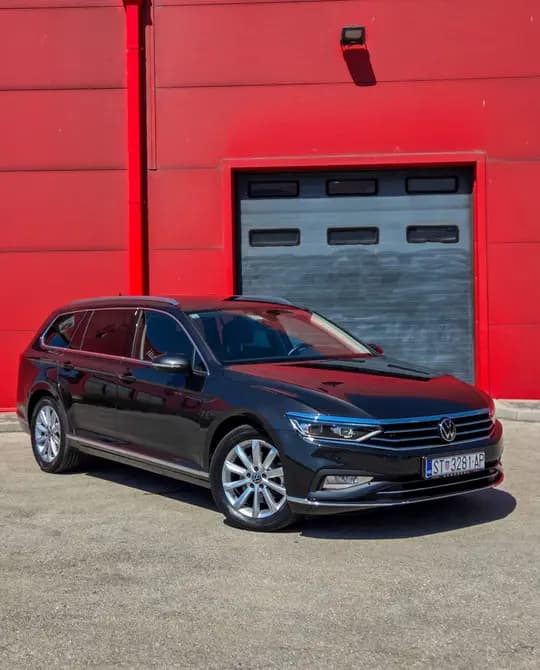VW PASSAT VARIANT 2,0 TDI DSG 2024 ELEGANCE IQ.LIGHT *REG 8/26*