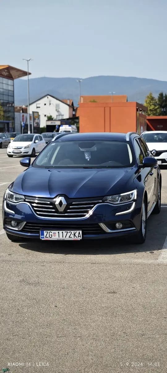 Renault Talisman 1.5 dci 2017, 237xxx km. Regan do 12/26. Redovito servisiran,nove gume,novi diskovi
