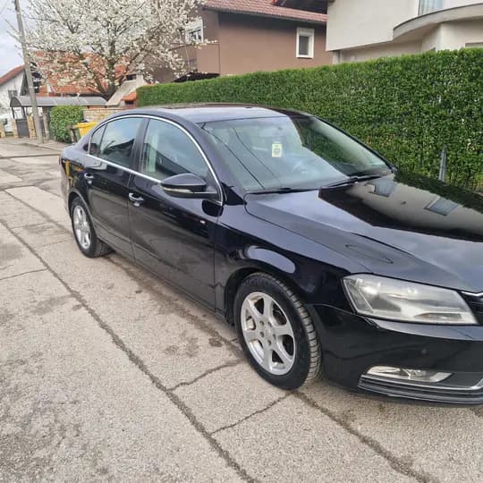 PASSAT 1.6 TDI 77 KW