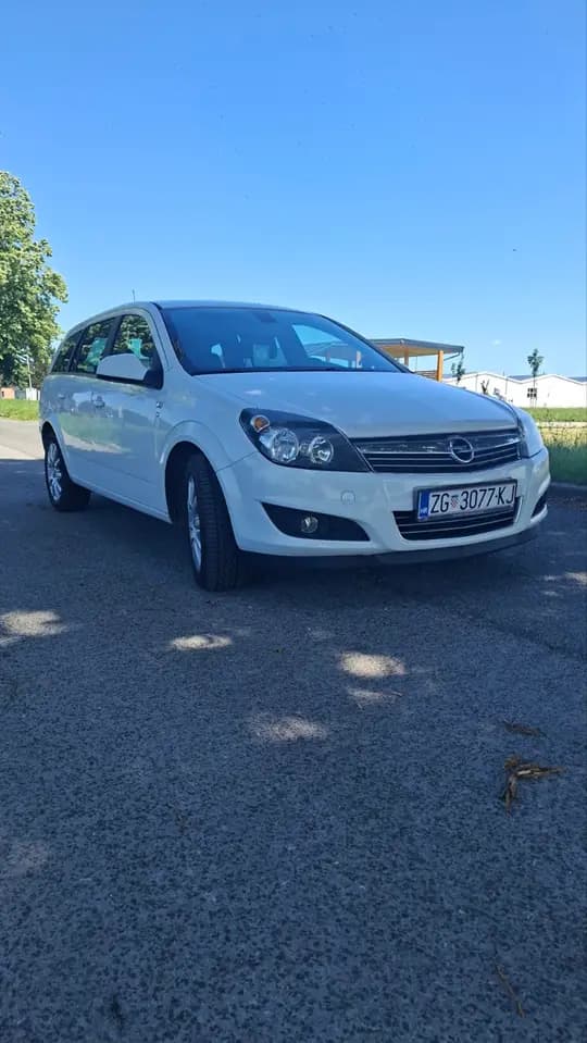 Opel Astra H Karavan 1.7 cdti 81kw //KLIMA//TEMPOMAT//SUPER STANJE