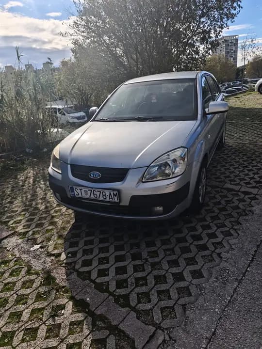 Kia Rio 2007