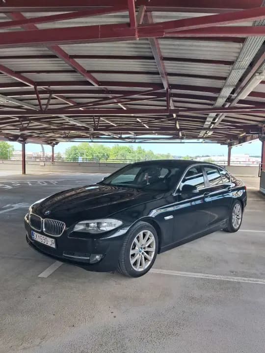 BMW F10