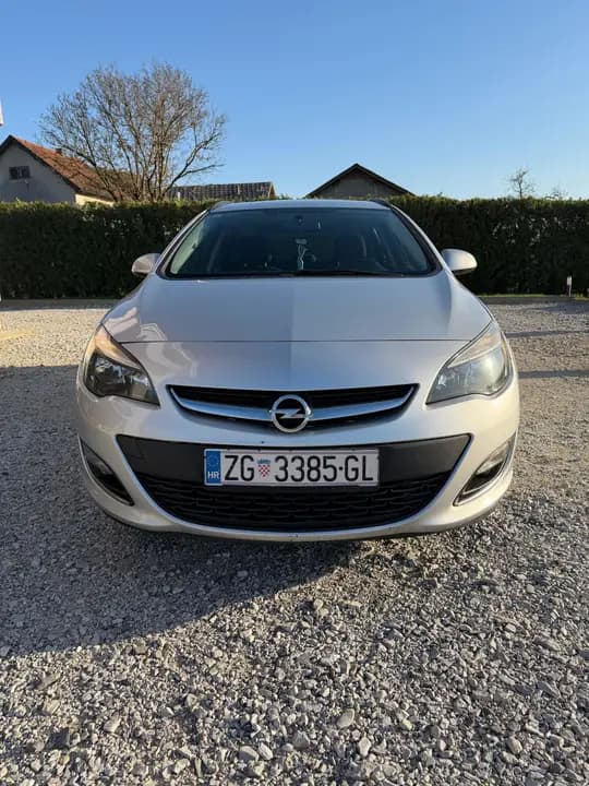 Opel Astra Karavan 
