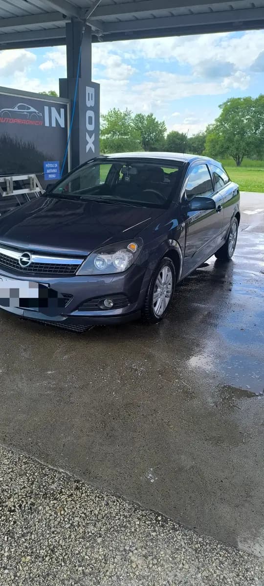 Opel Astra GTC 1.6 16v+LPG