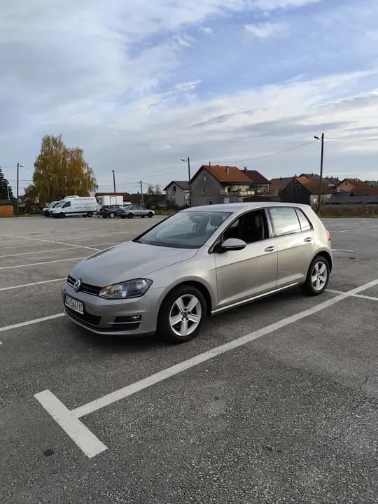VW GOLF VII 1.6 TDI REG DO 10/26g BOGATA OPREMA
