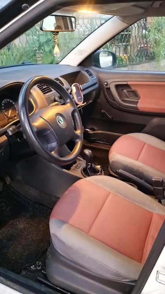 Prodaja automobila 