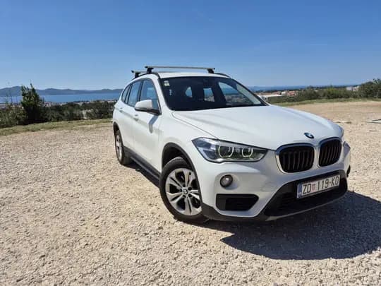 BMW X1 sDrive18d, prvi vlasnik, kupljen u Tomića, top stanje, u PDV-u