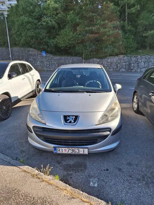 Peugeot 207 1,4 HDi