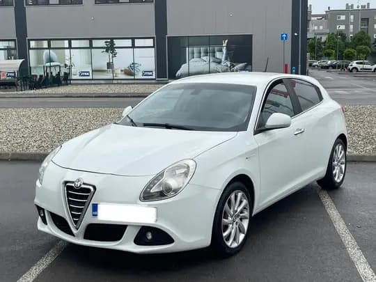 ALFA ROMEO GIULIETTA 1,6 JTD •• KAO NOVA, FULL OPREMA, NAVIGACIJA ••