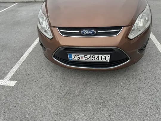 Prodajem FORD C max 2014g