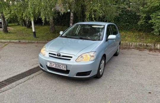 Toyota Corolla 1.6 benzin 2006. sa 155.000 km