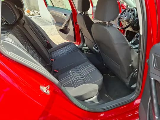 Golf 7 variant 2015 g. 240000 km.